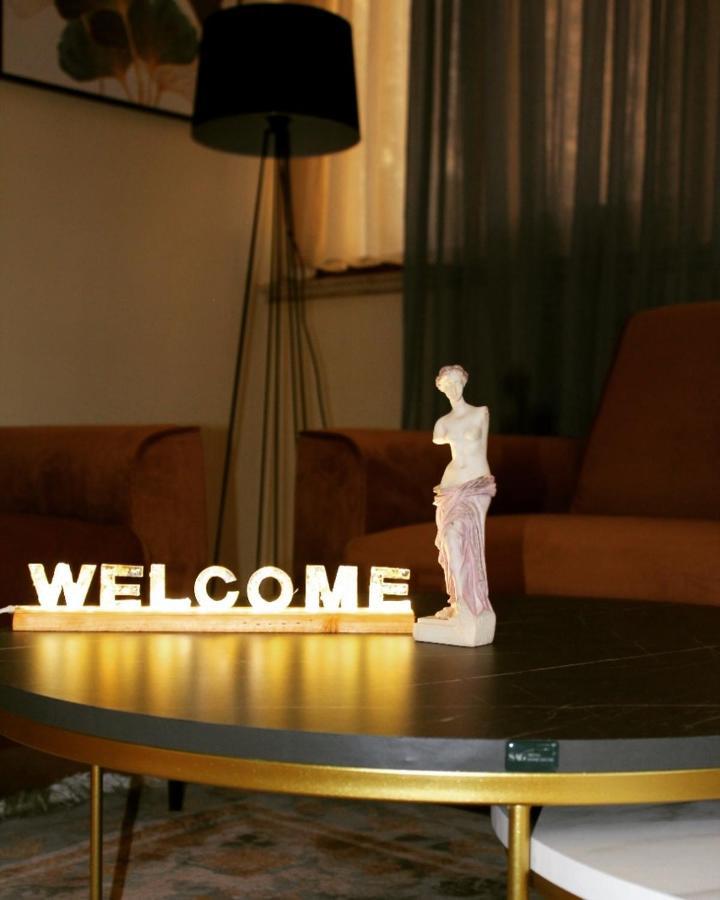 Hotel Ambasador Garden Lezhe Ngoại thất bức ảnh