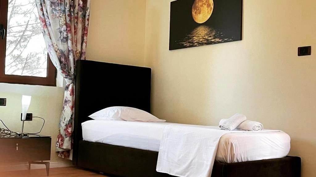 Hotel Ambasador Garden Lezhe Ngoại thất bức ảnh
